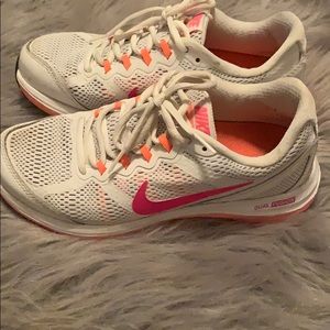 Nike woman running shoes. Negotiable price.